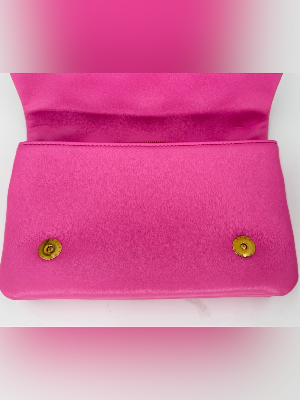 LV Coussin BB Stunning FULL SET w/Box, Dust Bag, and Entrupy COA!💖 Exclnt Condt! - Picture 6 of 15
